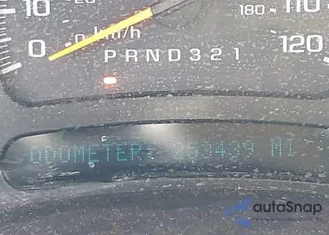 2006 Chevrolet Suburban 1500 Ls z USA, uszkodzony, nr VIN 1GNEC16Z96J173180